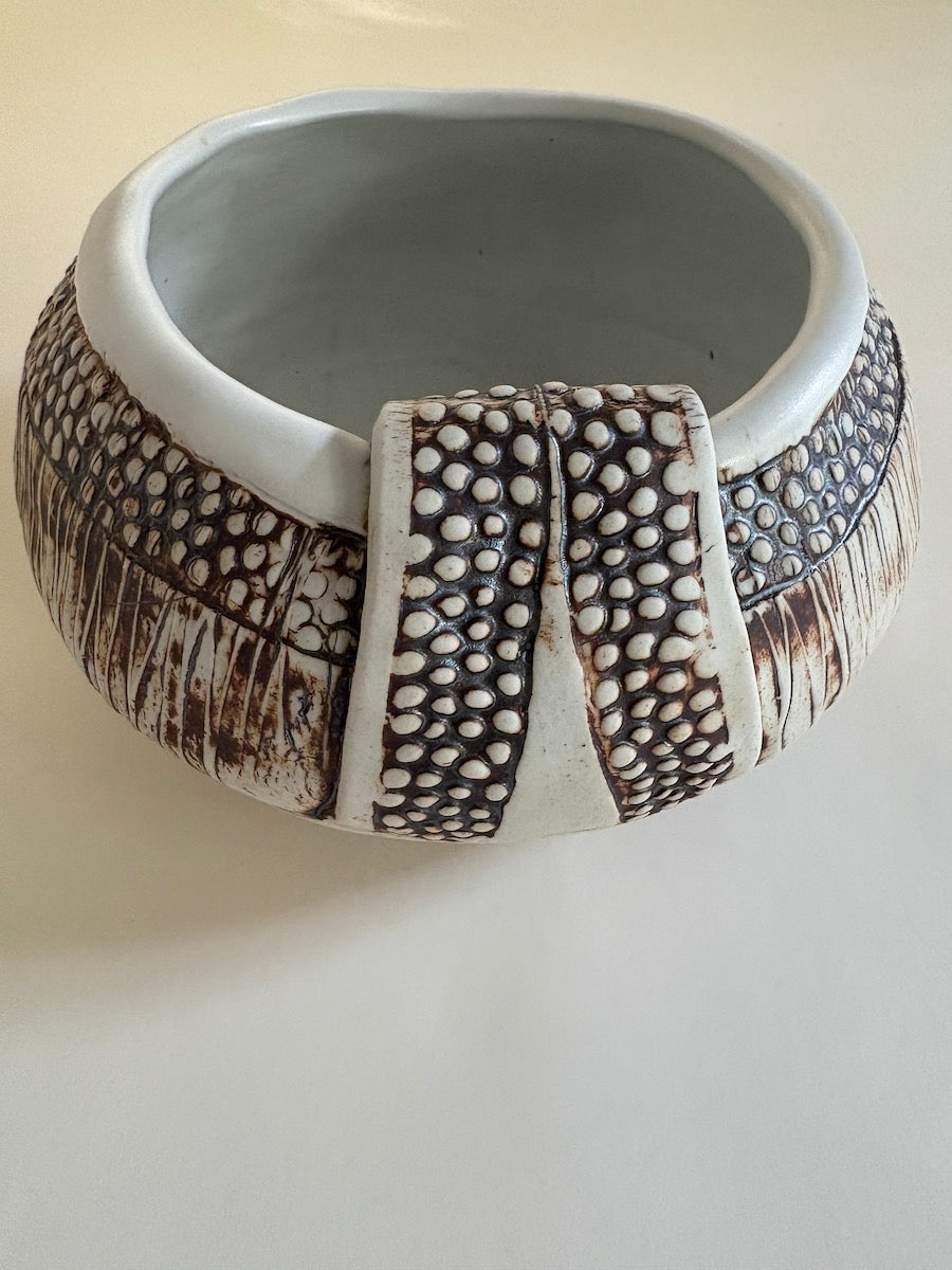 Gaia Bowl 2 by Marion Peters Angelica