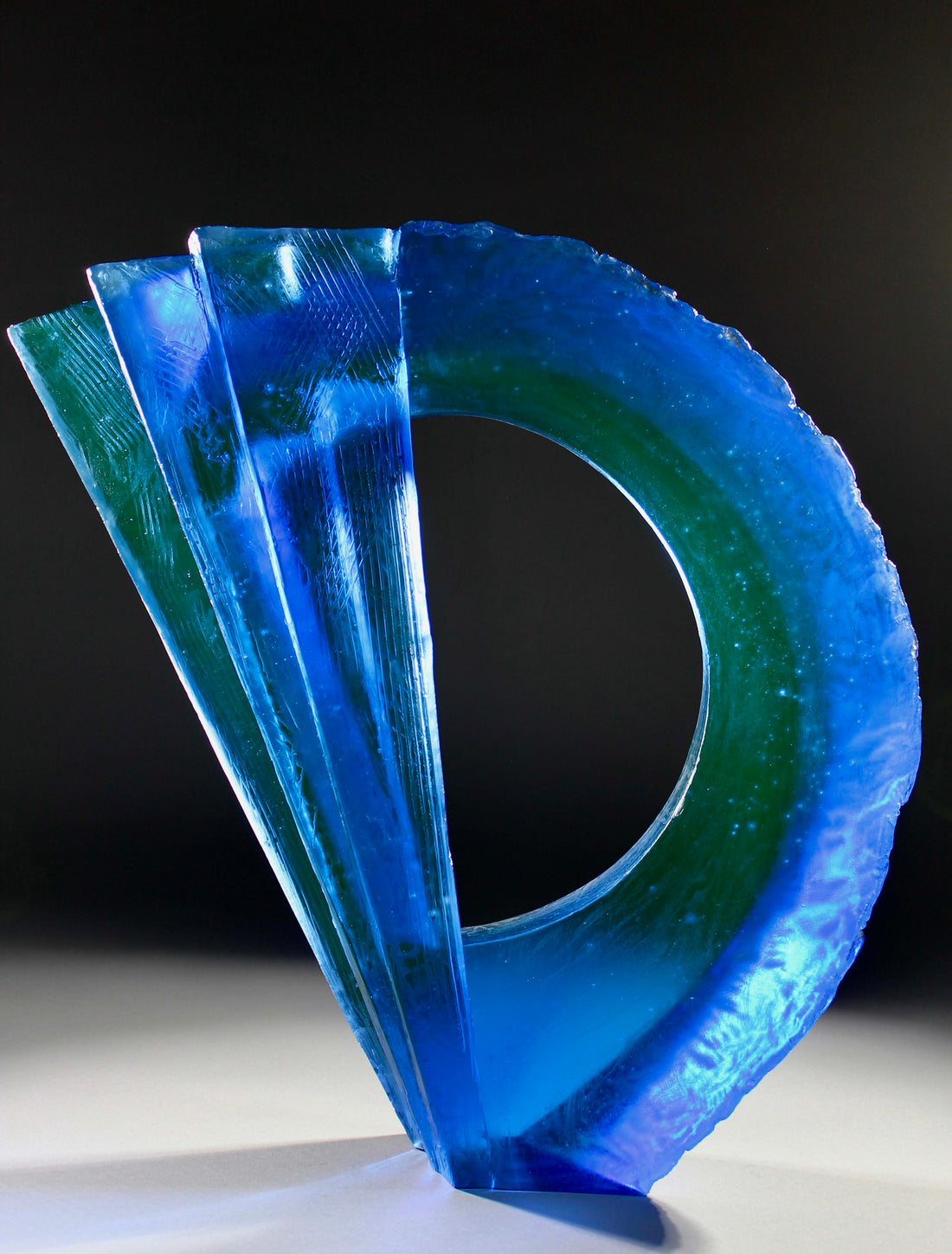 Balance - Azure with Effect - Merging and Revealed Geometry Series